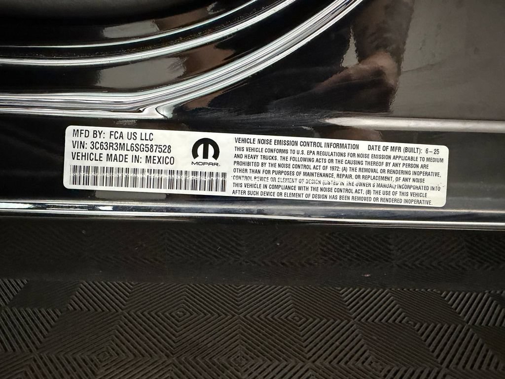 Used 2025 RAM 3500 Laramie AWD/4WD image 24
