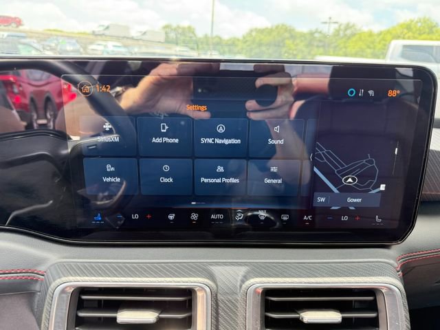 Used 2024 Ford Mustang GT Premium image 31