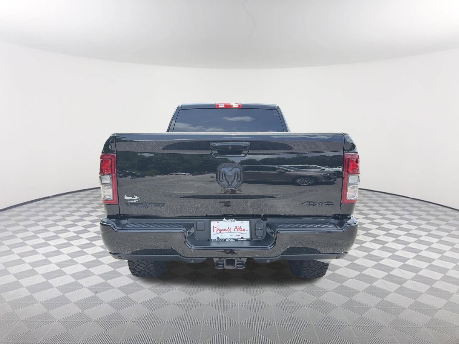 Used 2023 RAM 2500 Lone Star w/ Night Edition AWD/4WD image 5