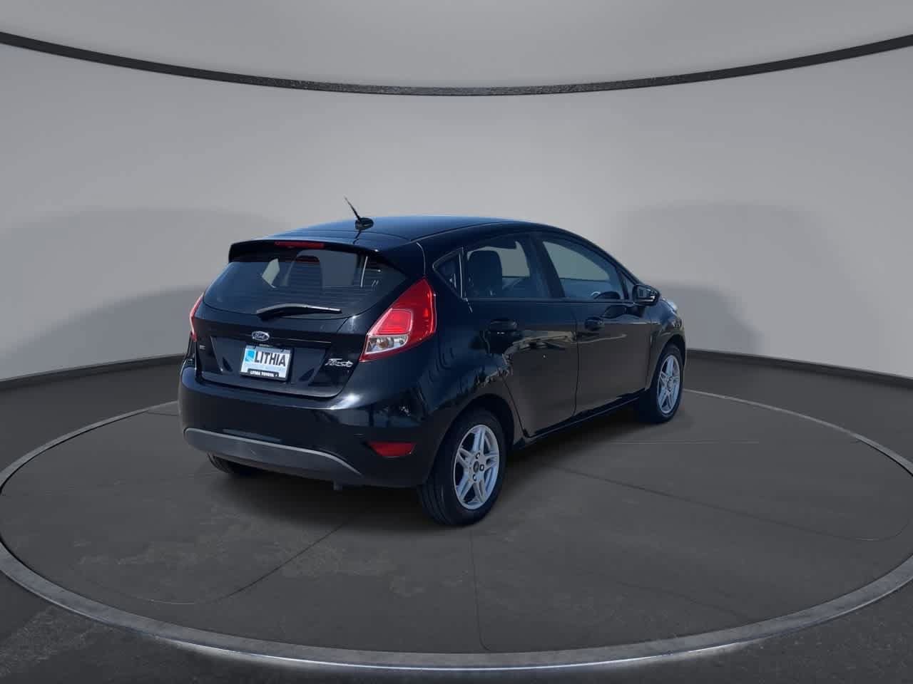 Used 2018 Ford Fiesta SE FWD image 9
