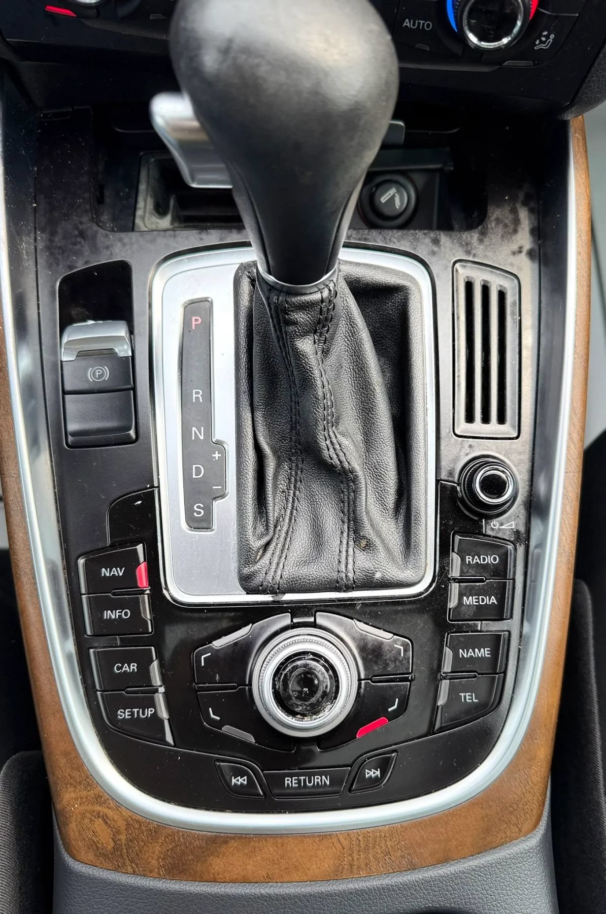 Used 2010 Audi Q5 3.2 Premium Plus AWD/4WD image 19