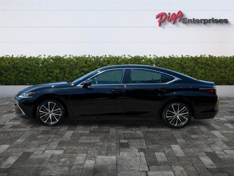 Used 2024 Lexus ES 350 w/ Premium Package FWD image 3