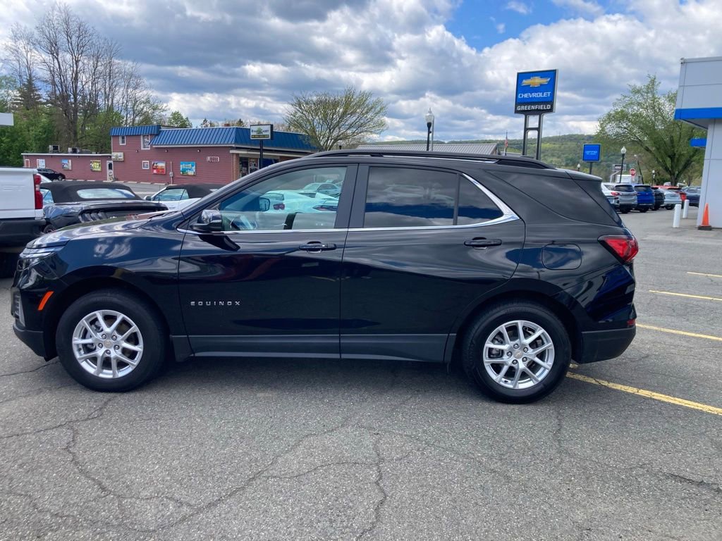 Used 2024 Chevrolet Equinox LT AWD/4WD image 4