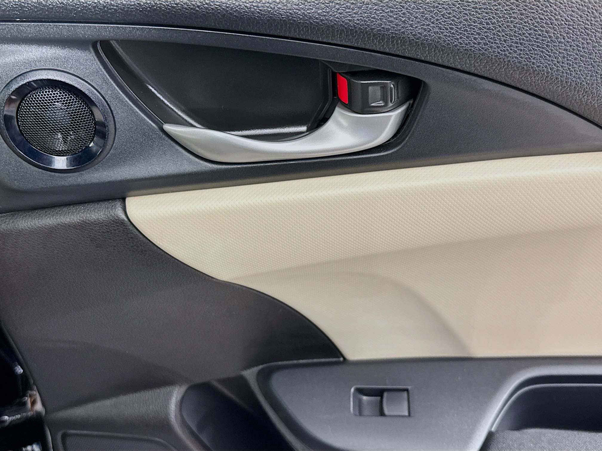 Used 2018 Honda Civic EX image 29