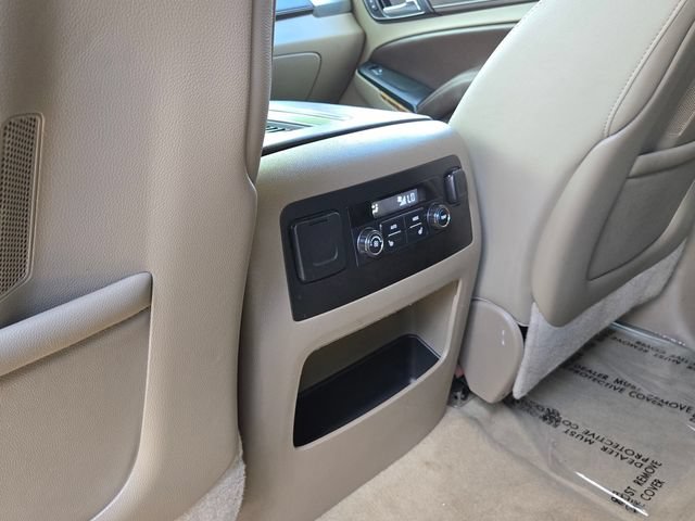 Used 2016 Chevrolet Tahoe LTZ RWD image 10