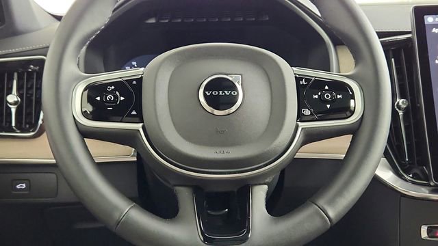 Certified 2026 Volvo XC90 B6 Plus w/ Protection Package Premier AWD/4WD image 26