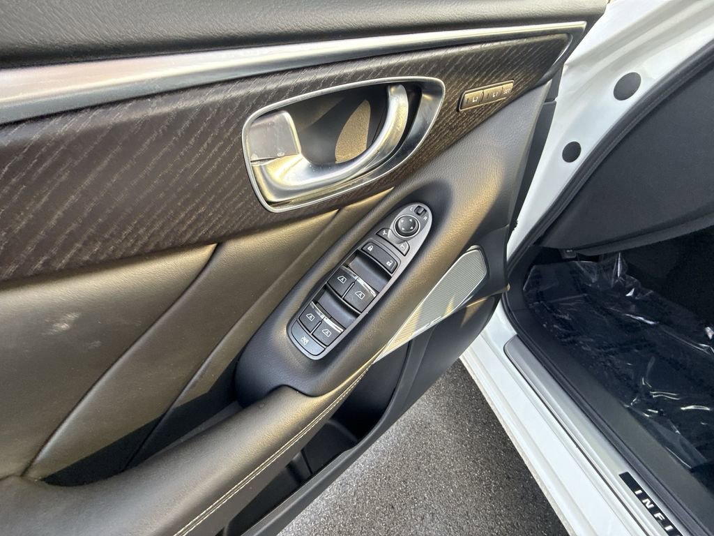 Used 2022 INFINITI Q50 Sensory AWD/4WD image 13