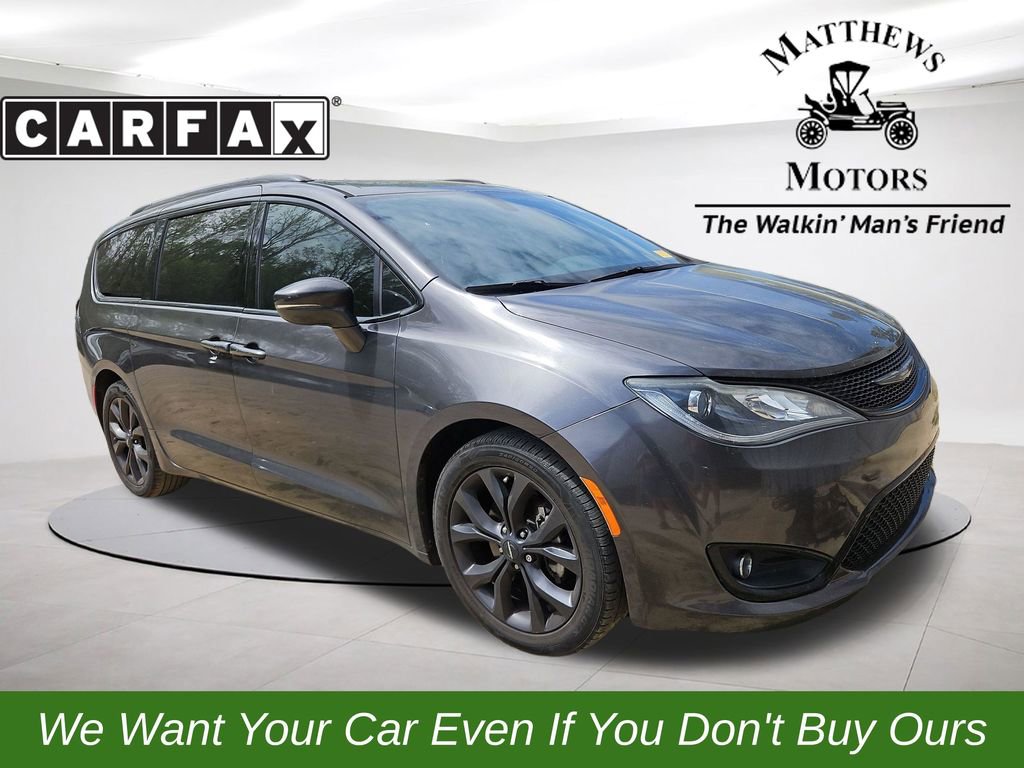 Used 2018 Chrysler Pacifica Limited w/ S Appearance Package