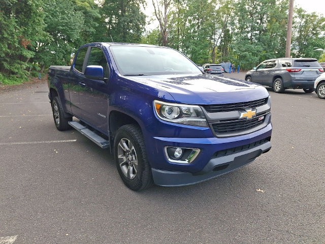 Used 2017 Chevrolet Colorado Z71 AWD/4WD image 2