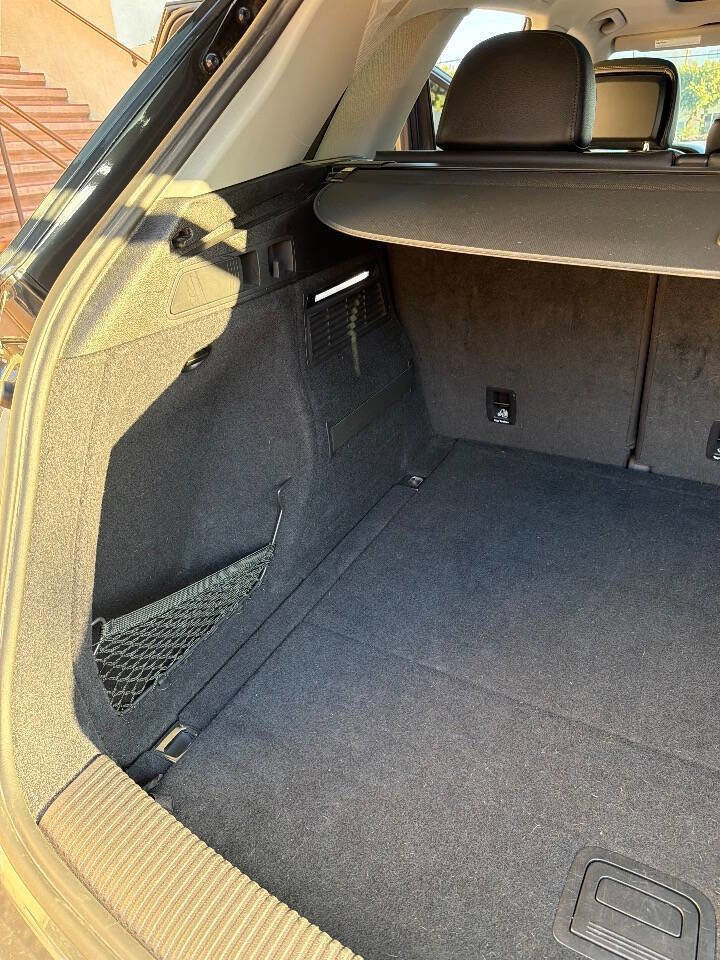 Used 2018 Audi Q5 2.0T Premium Plus w/ Premium Plus Package image 40