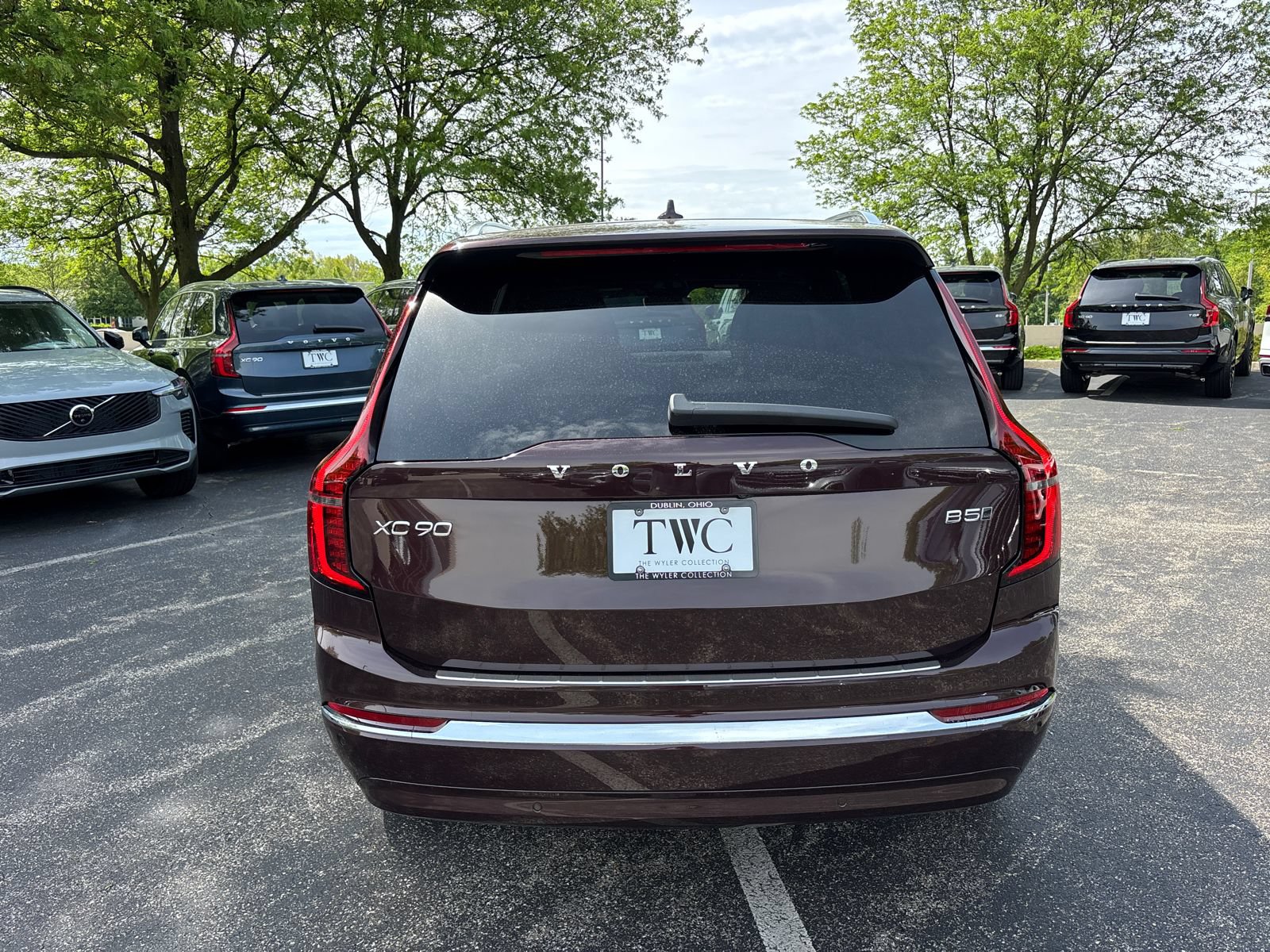 New 2026 Volvo XC90 B5 Core w/ Protection Package Premier AWD/4WD image 6
