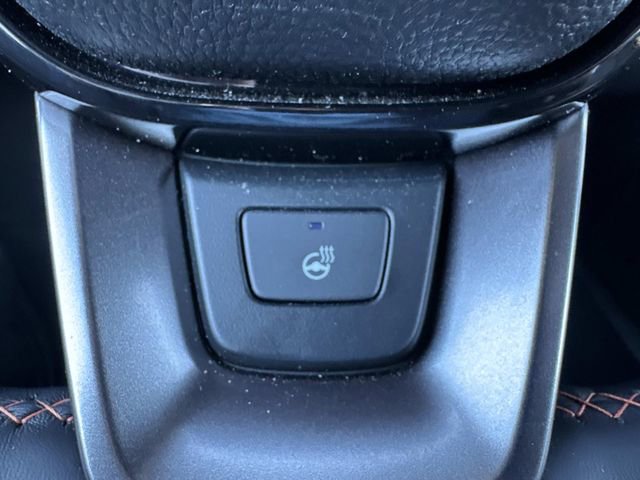 Used 2025 Honda Pilot TrailSport image 23