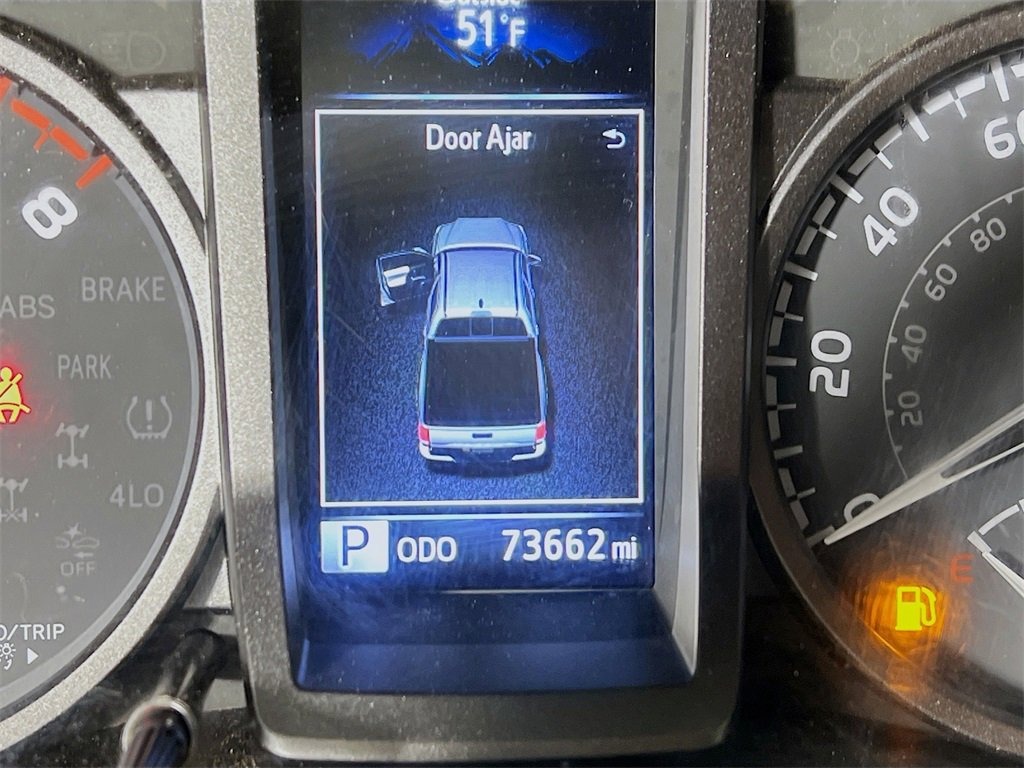 Certified 2022 Toyota Tacoma TRD Off-Road image 12