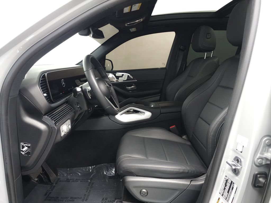 Used 2025 Mercedes-Benz GLE 450e 4MATIC image 8