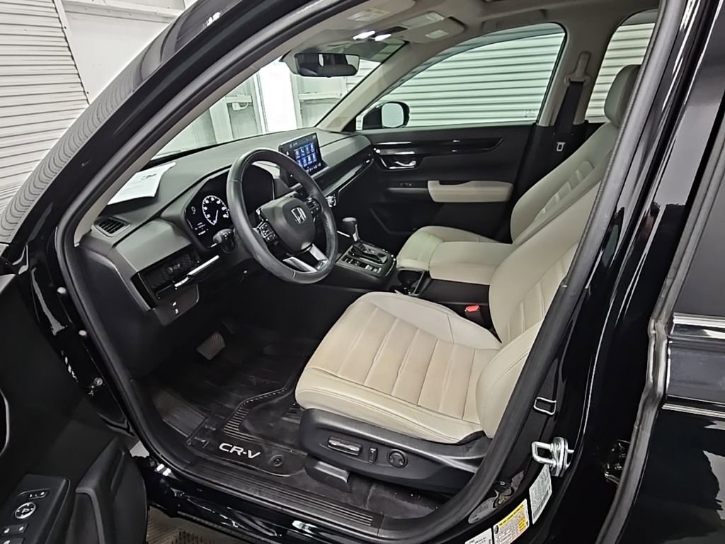 Used 2024 Honda CR-V EX-L image 11