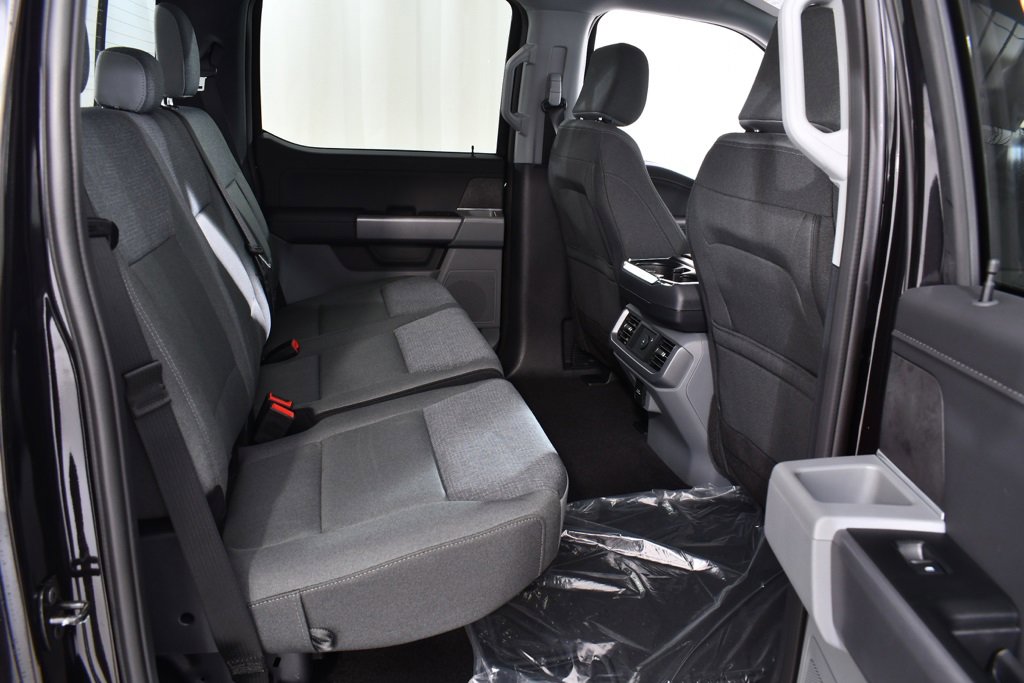 New 2026 Ford F150 XLT w/ Equipment Group 302A MID image 19