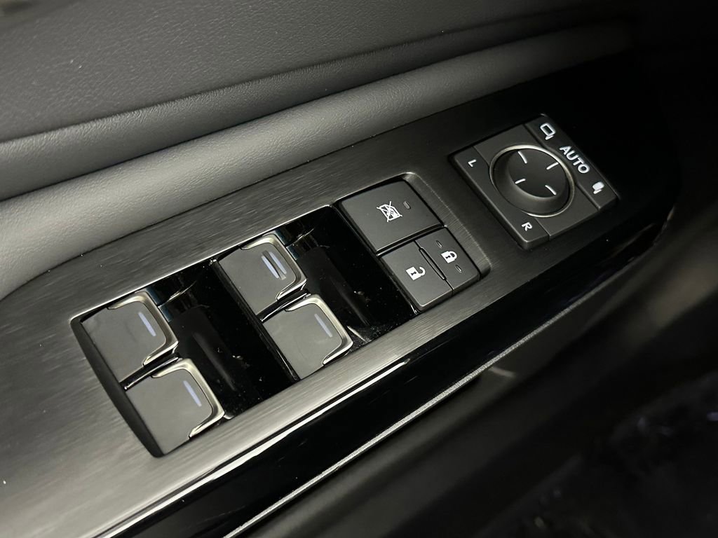 Used 2025 Lexus ES 350 Luxury w/ Technology Package image 35