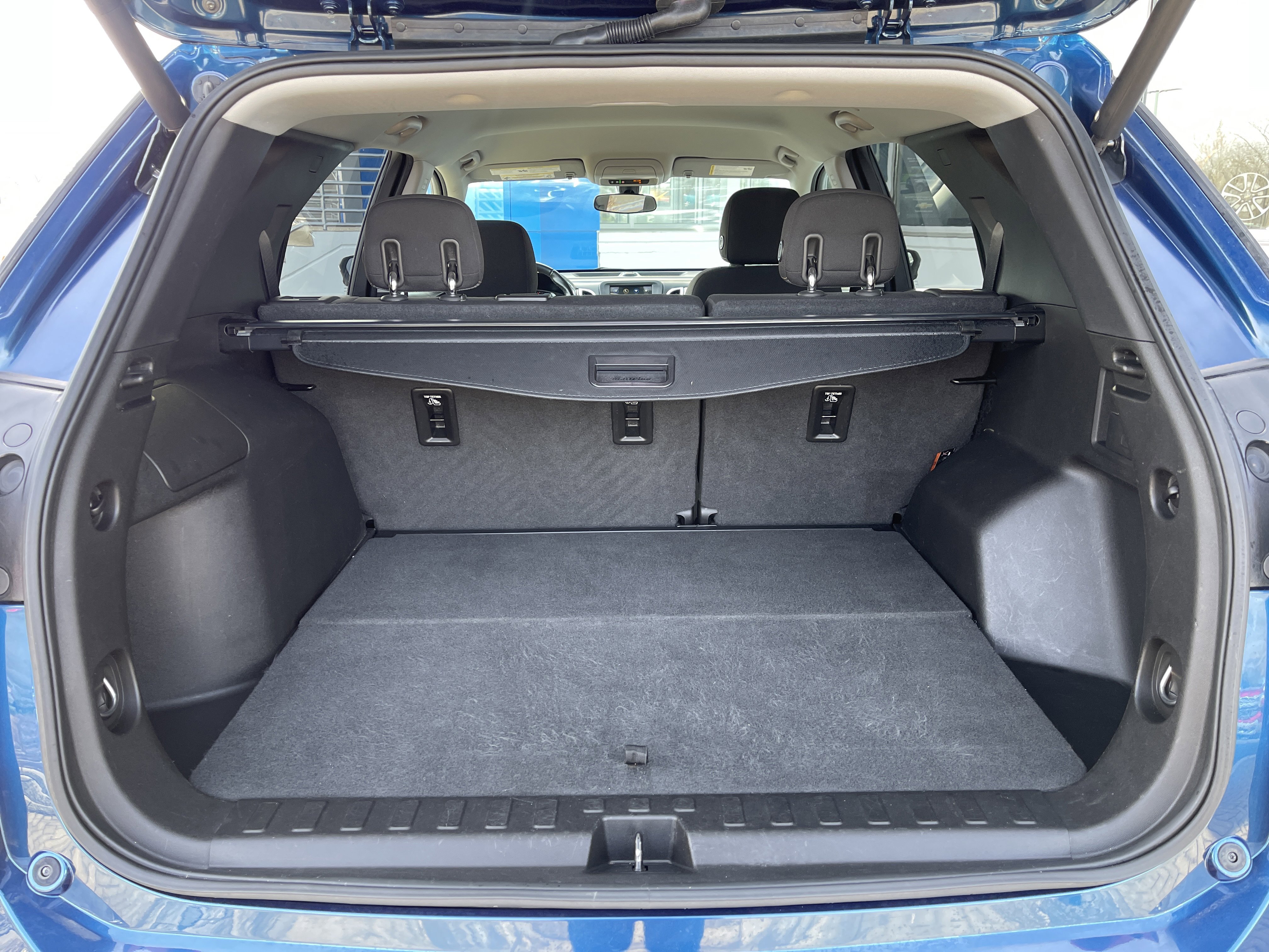 Used 2019 Chevrolet Equinox LT image 39