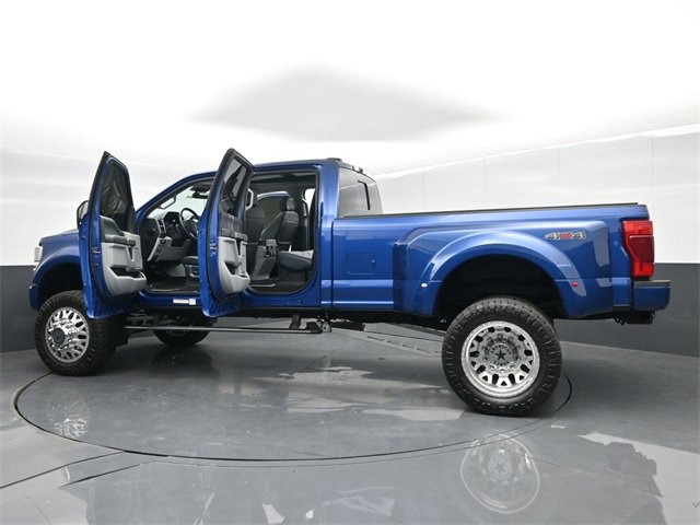 Used 2022 Ford F450 Limited image 71