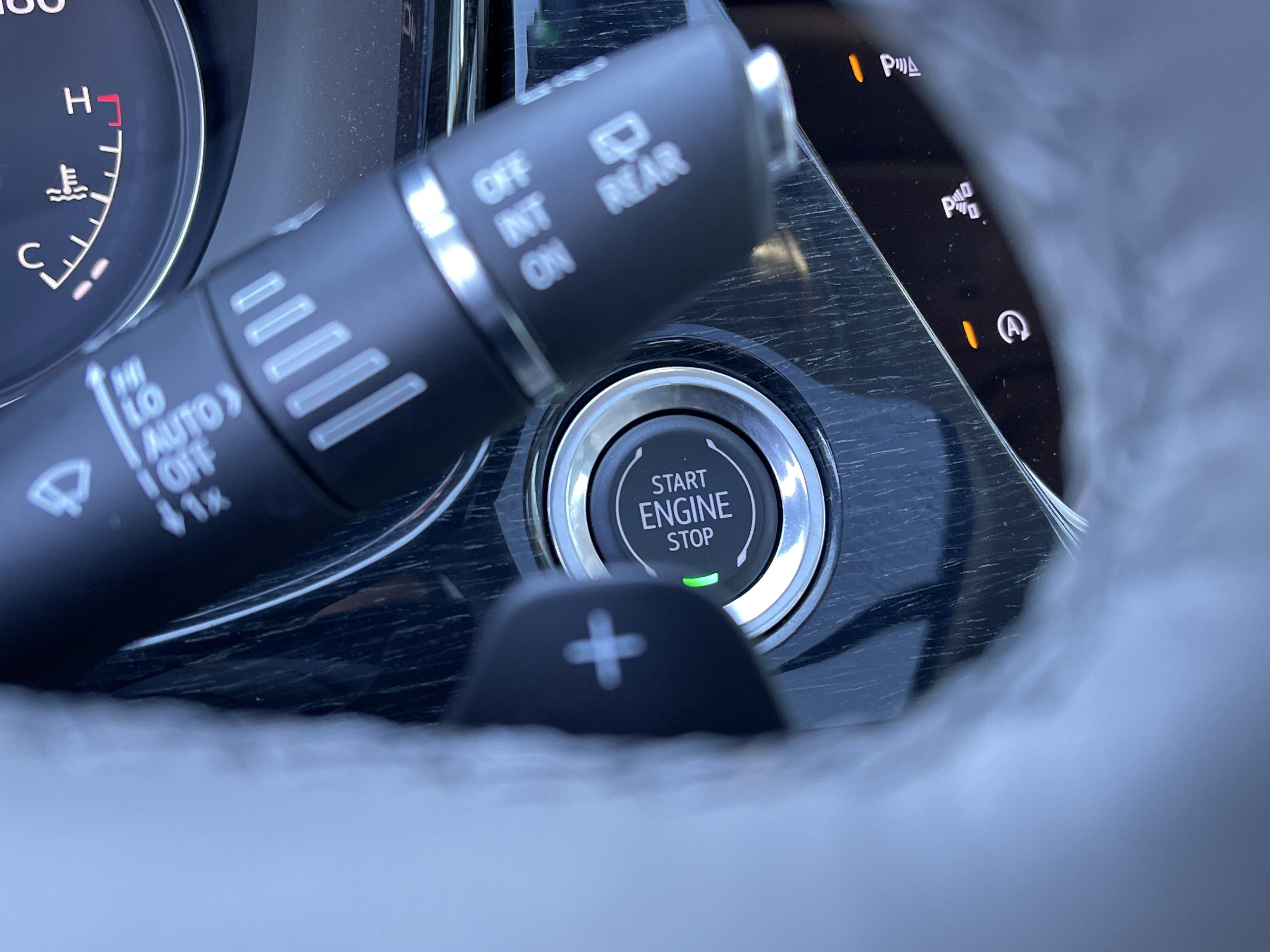 Certified 2023 Cadillac XT6 Premium Luxury w/ Technology Package image 22