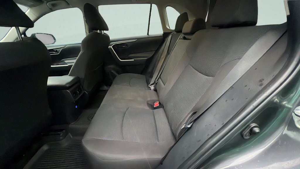 Used 2023 Toyota RAV4 LE FWD image 10
