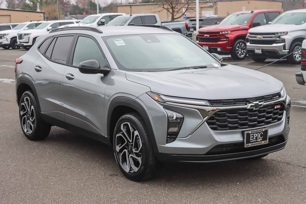 New 2026 Chevrolet Trax RS image 5