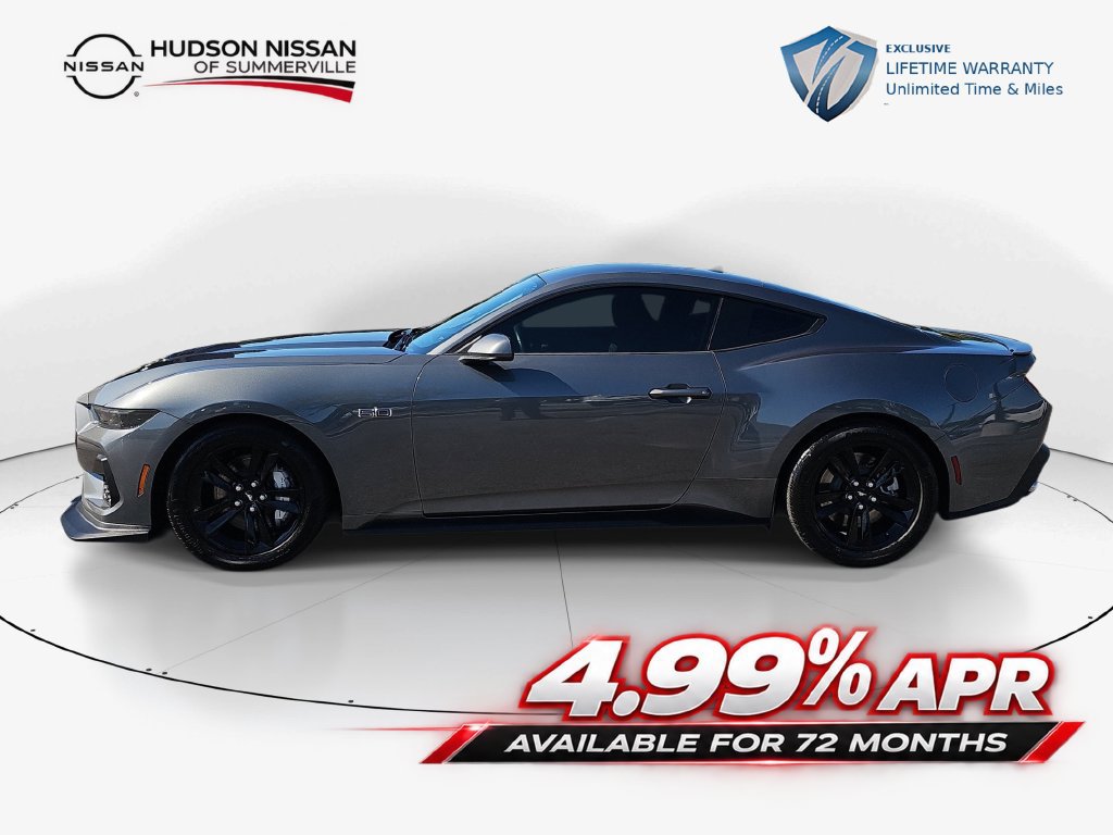 Used 2025 Ford Mustang GT RWD image 11