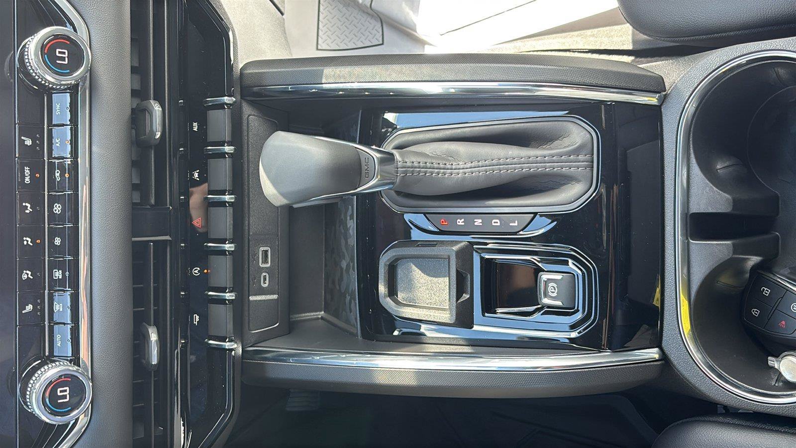 New 2026 GMC Canyon Elevation w/ Convenience Package RWD image 35