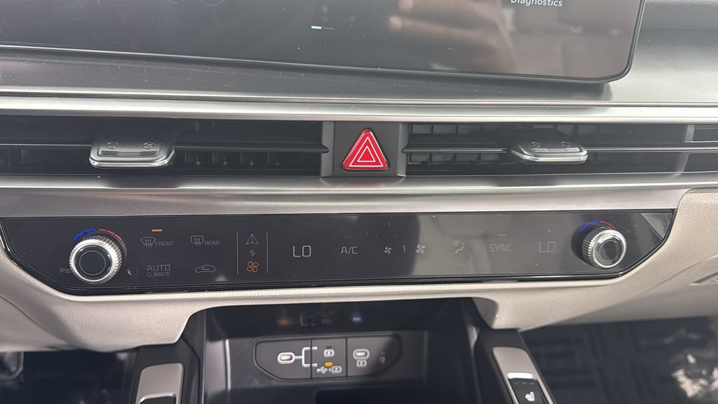New 2026 Kia Sorento S AWD/4WD image 26