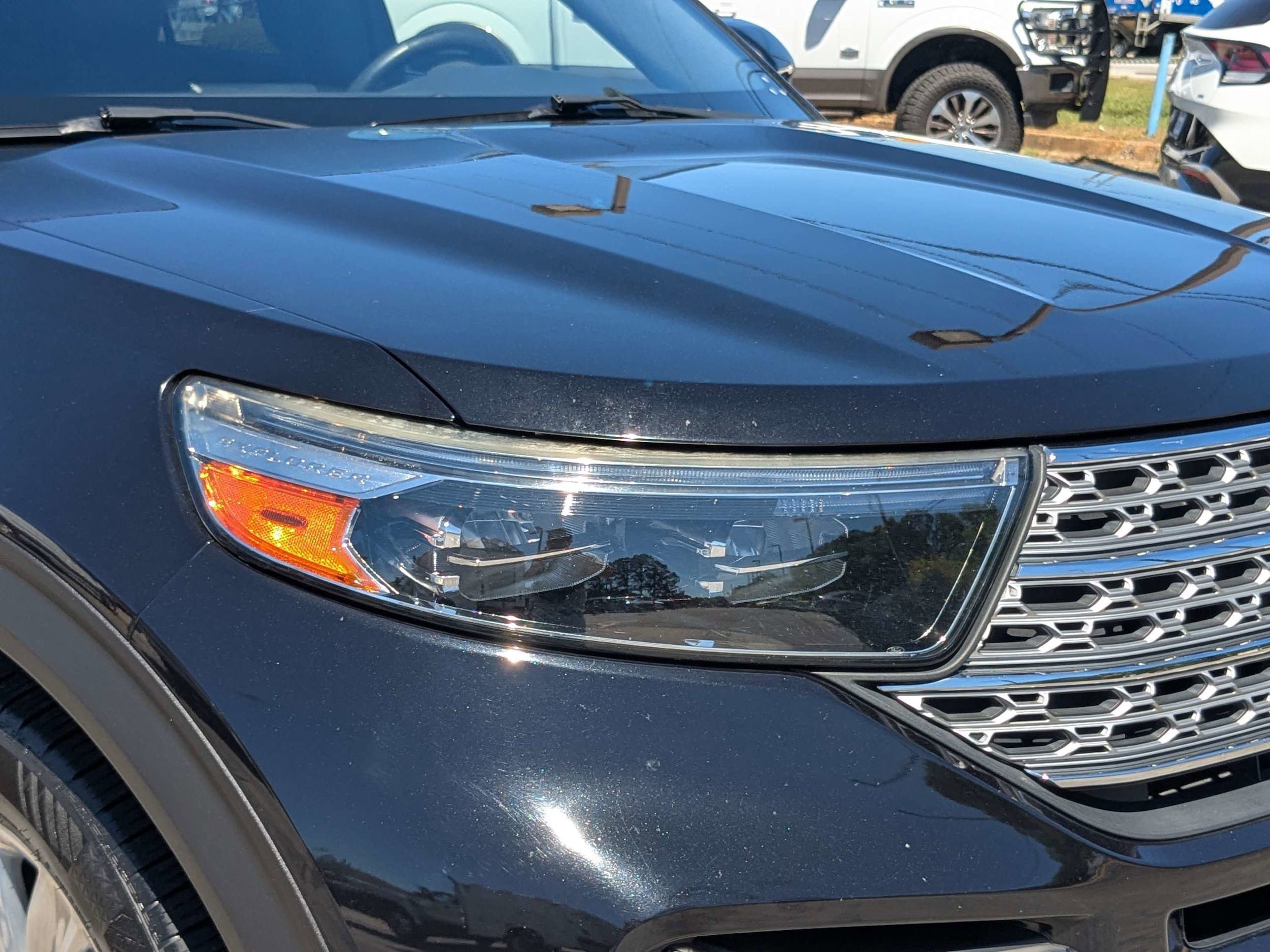 Used 2020 Ford Explorer Limited RWD image 9