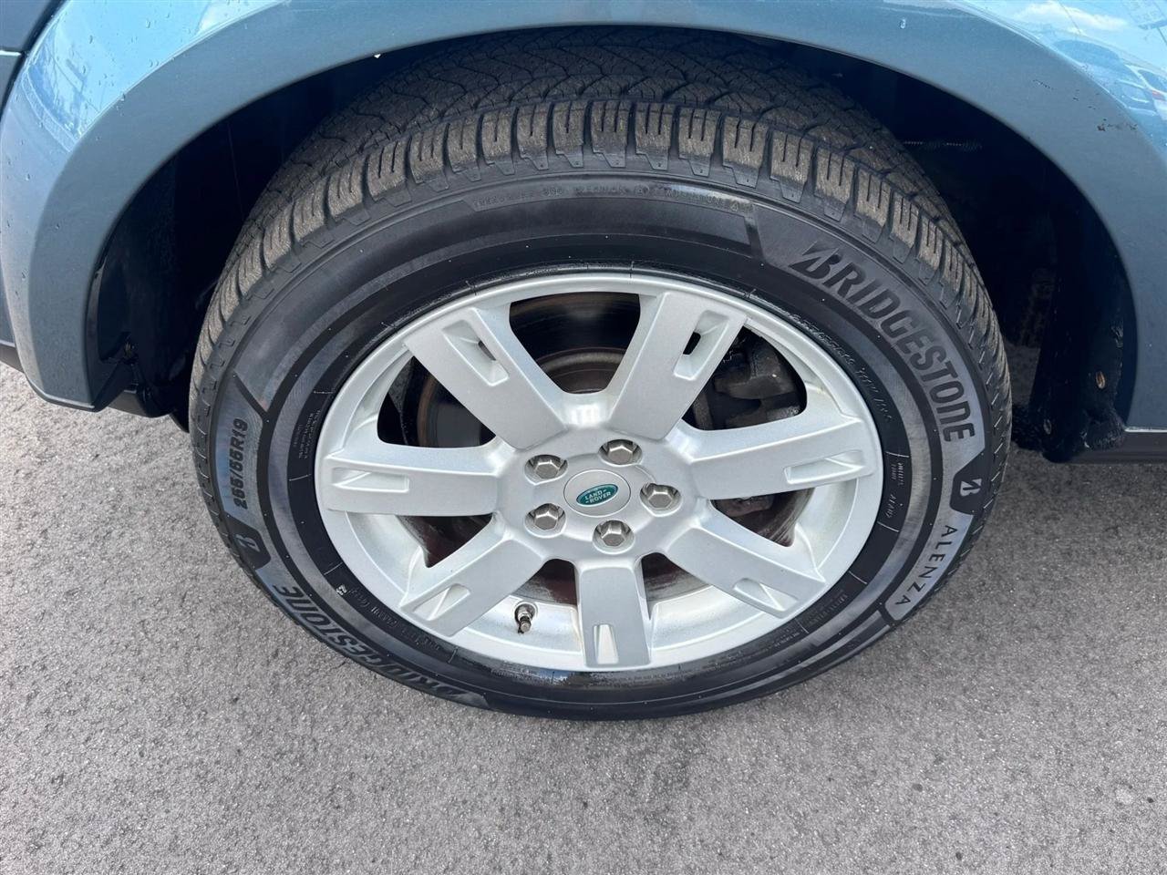 Used 2012 Land Rover LR4 AWD/4WD image 20