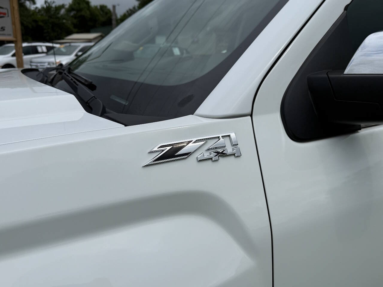 Used 2018 GMC Sierra 1500 SLT AWD/4WD image 13