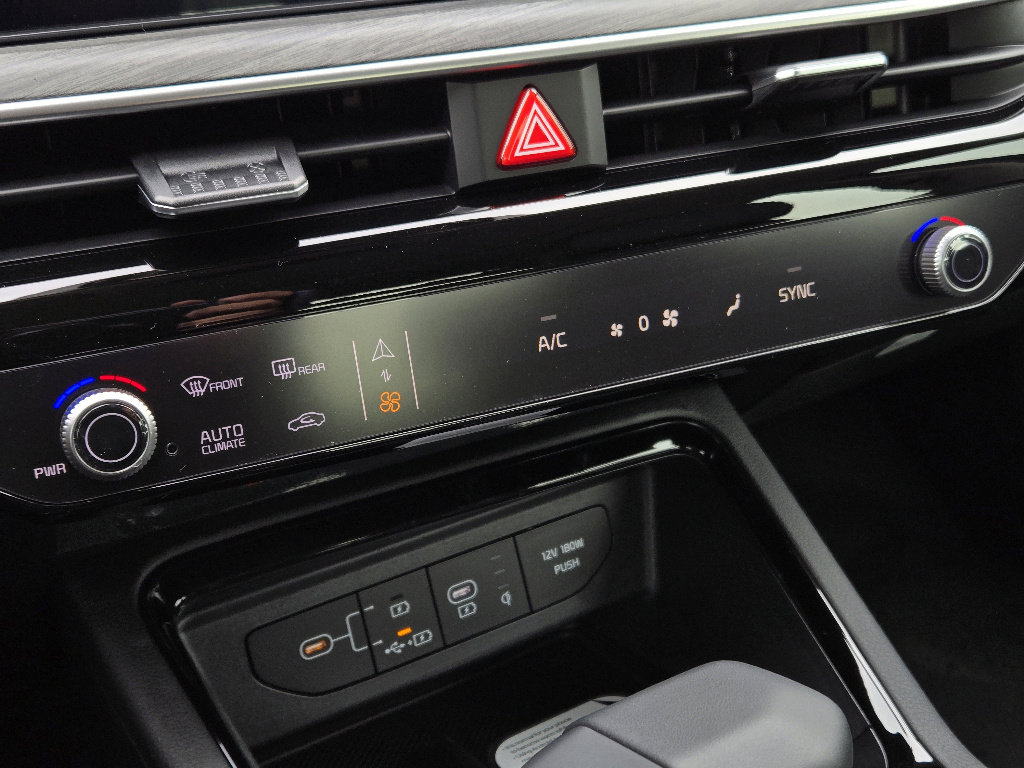 New 2026 Kia K5 EX image 14