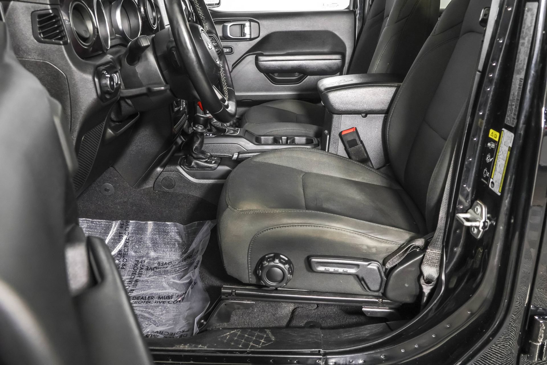 Used 2021 Jeep Wrangler Unlimited Sport image 26