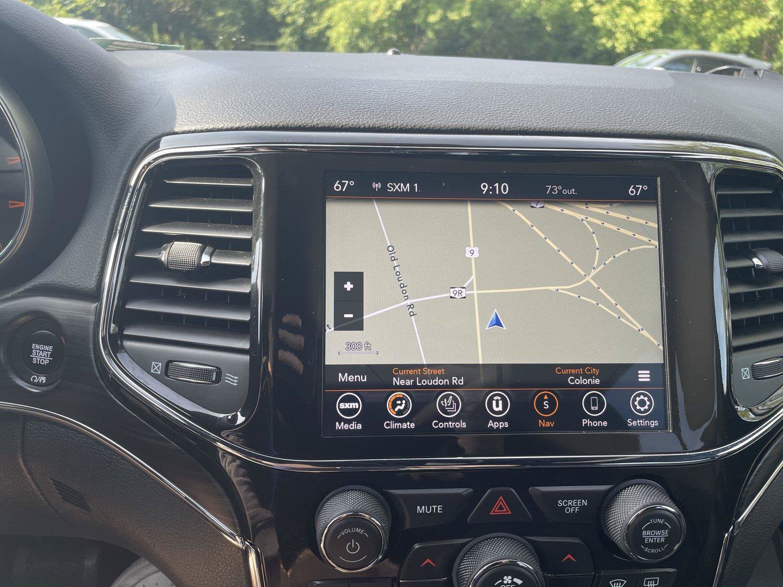 Used 2021 Jeep Grand Cherokee Limited w/ Sun & Sound Group AWD/4WD image 19