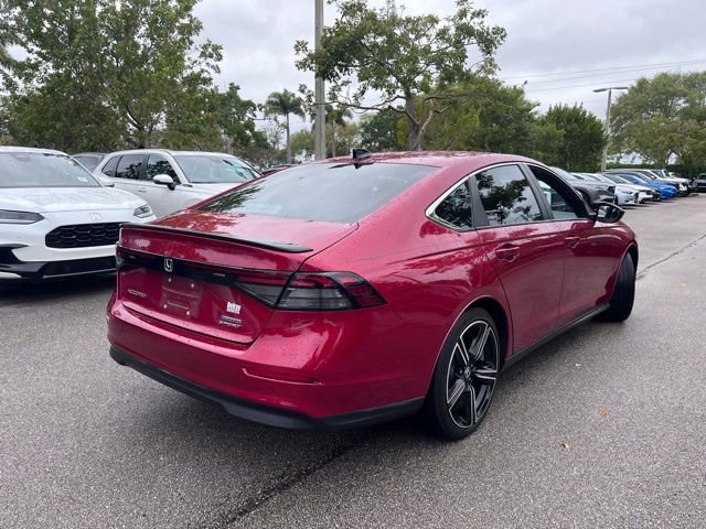 Used 2023 Honda Accord Sport image 4