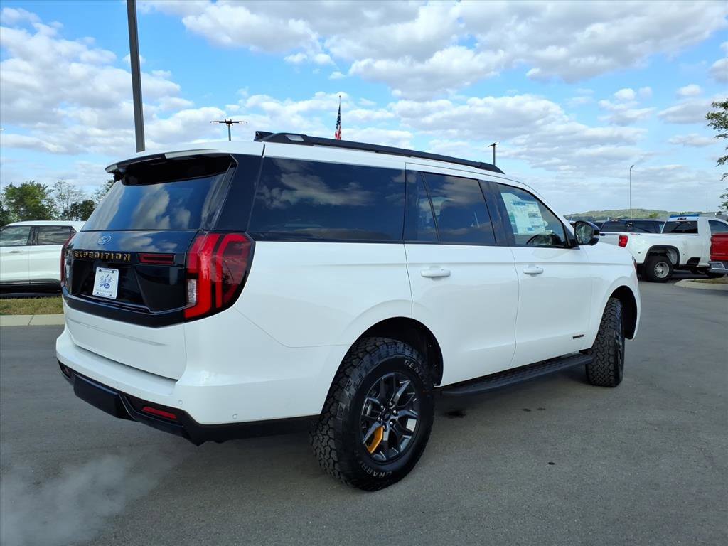 New 2025 Ford Expedition Tremor image 3