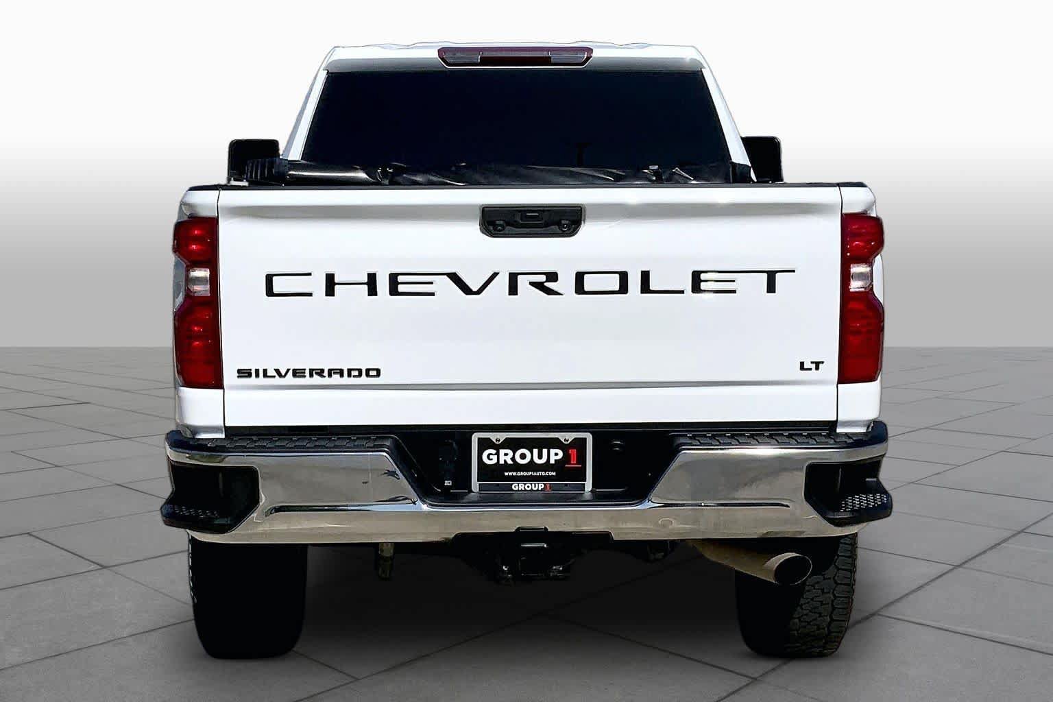 Used 2024 Chevrolet Silverado 2500 LT w/ LPO, Dark Essentials Package AWD/4WD image 5