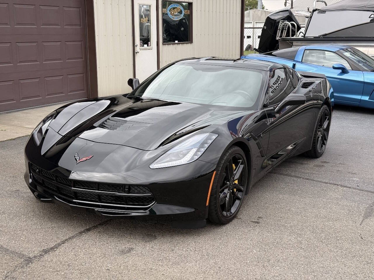 Used 2017 Chevrolet Corvette Stingray Coupe RWD image 21