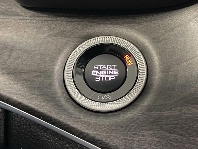 New 2025 Jeep Grand Cherokee Limited w/ Luxury Tech Group II image 48