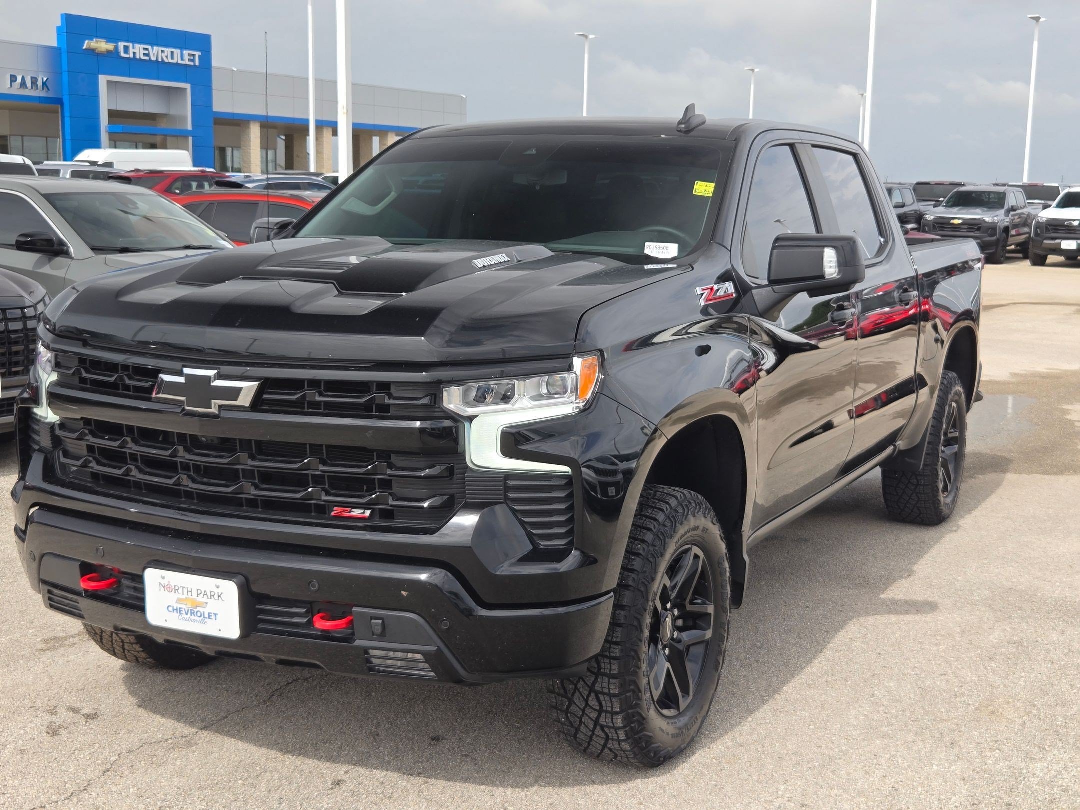 Certified 2024 Chevrolet Silverado 1500 LT Trail Boss w/ LT Trail Boss Premium Package AWD/4WD image 7