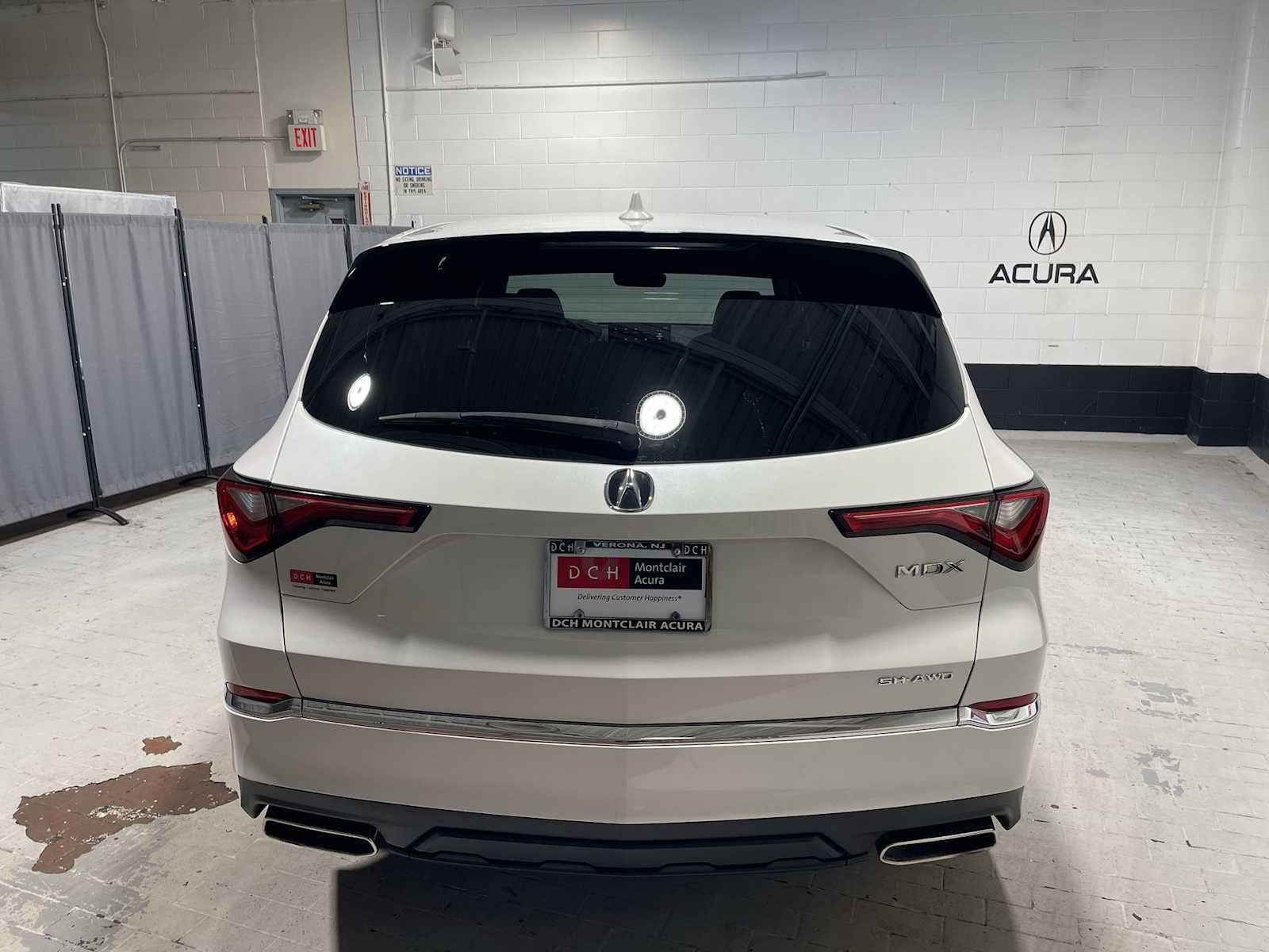Certified 2024 Acura MDX SH-AWD image 5