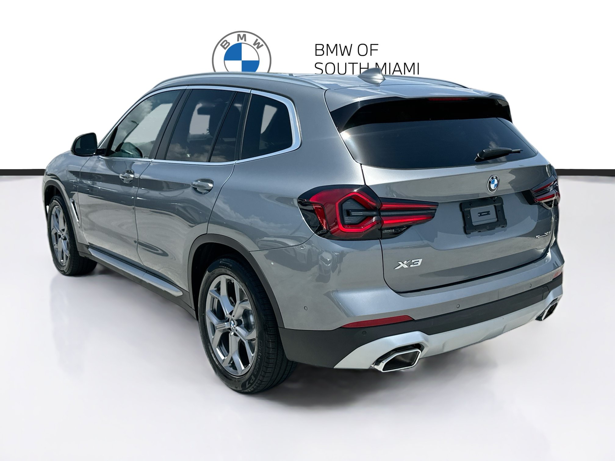 Used 2024 BMW X3 sDrive30i w/ Convenience Package RWD image 5