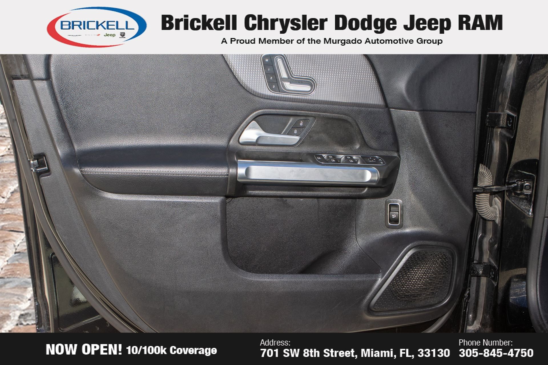 Used 2021 Mercedes-Benz GLB 250 4MATIC w/ Premium Package image 11