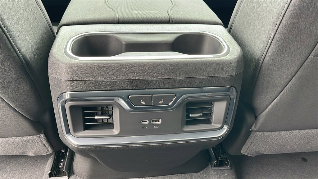 New 2026 GMC Sierra 1500 SLT w/ SLT Premium Plus Package image 17
