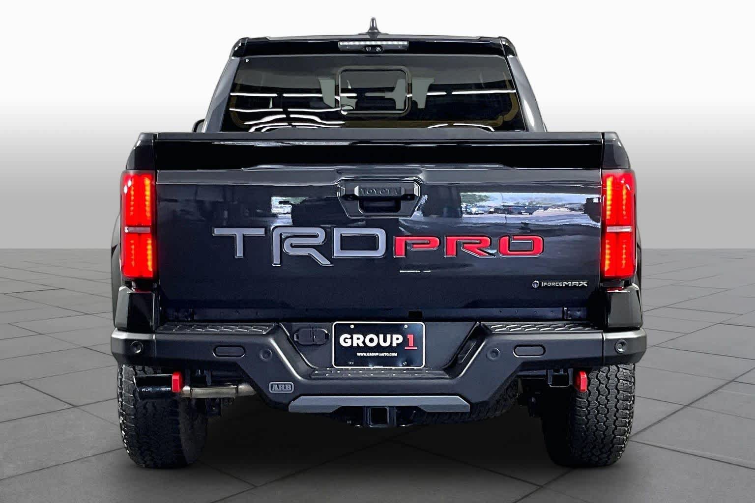 Used 2025 Toyota Tacoma TRD Pro AWD/4WD image 5