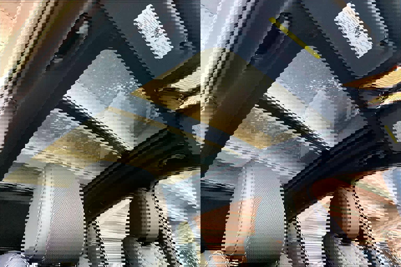 Used 2024 BMW X5 sDrive40i w/ Premium Package image 13