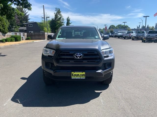 Used 2016 Toyota Tacoma SR w/ Towing Package AWD/4WD image 9