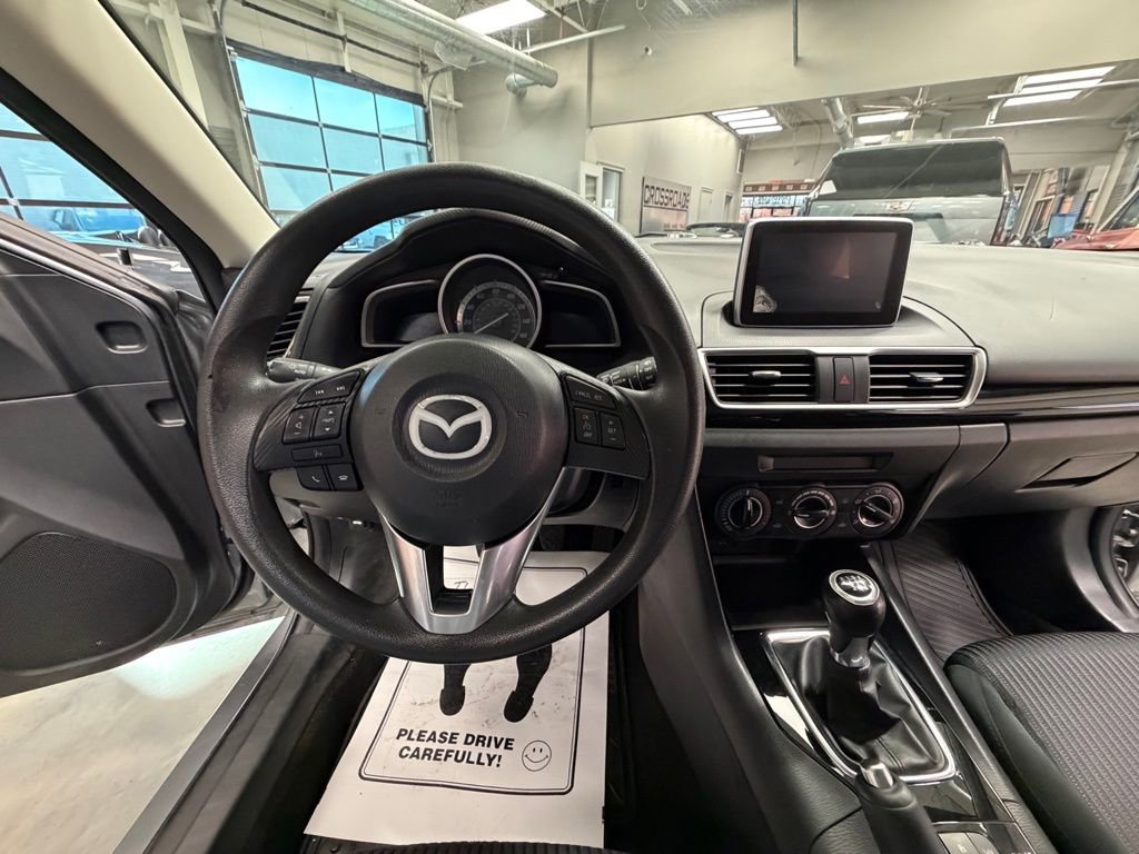 Used 2016 MAZDA MAZDA3 i Sport w/ Preferred Equipment Package image 9