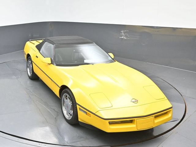 Used 1990 Chevrolet Corvette Convertible RWD image 15